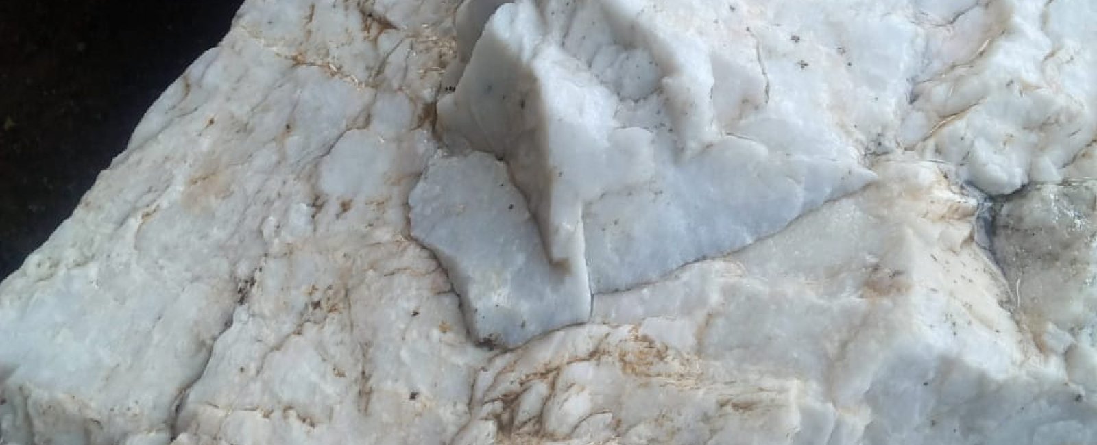 Natural dolomite mineral – used in construction and soil conditioning.
